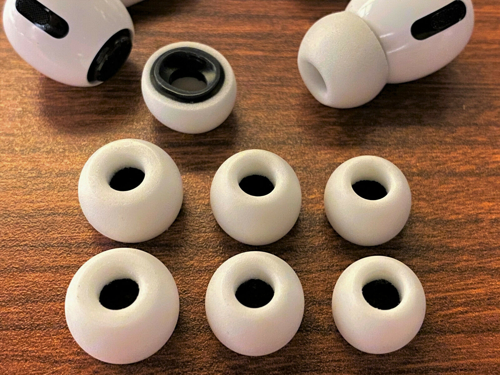 The Original!! Memory Foam Ear Tips For Apple Airpods Pro Buds White